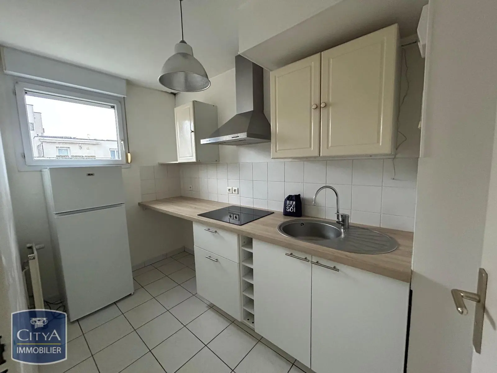 Photo 3 Appartement 1 pièce 28.38m²