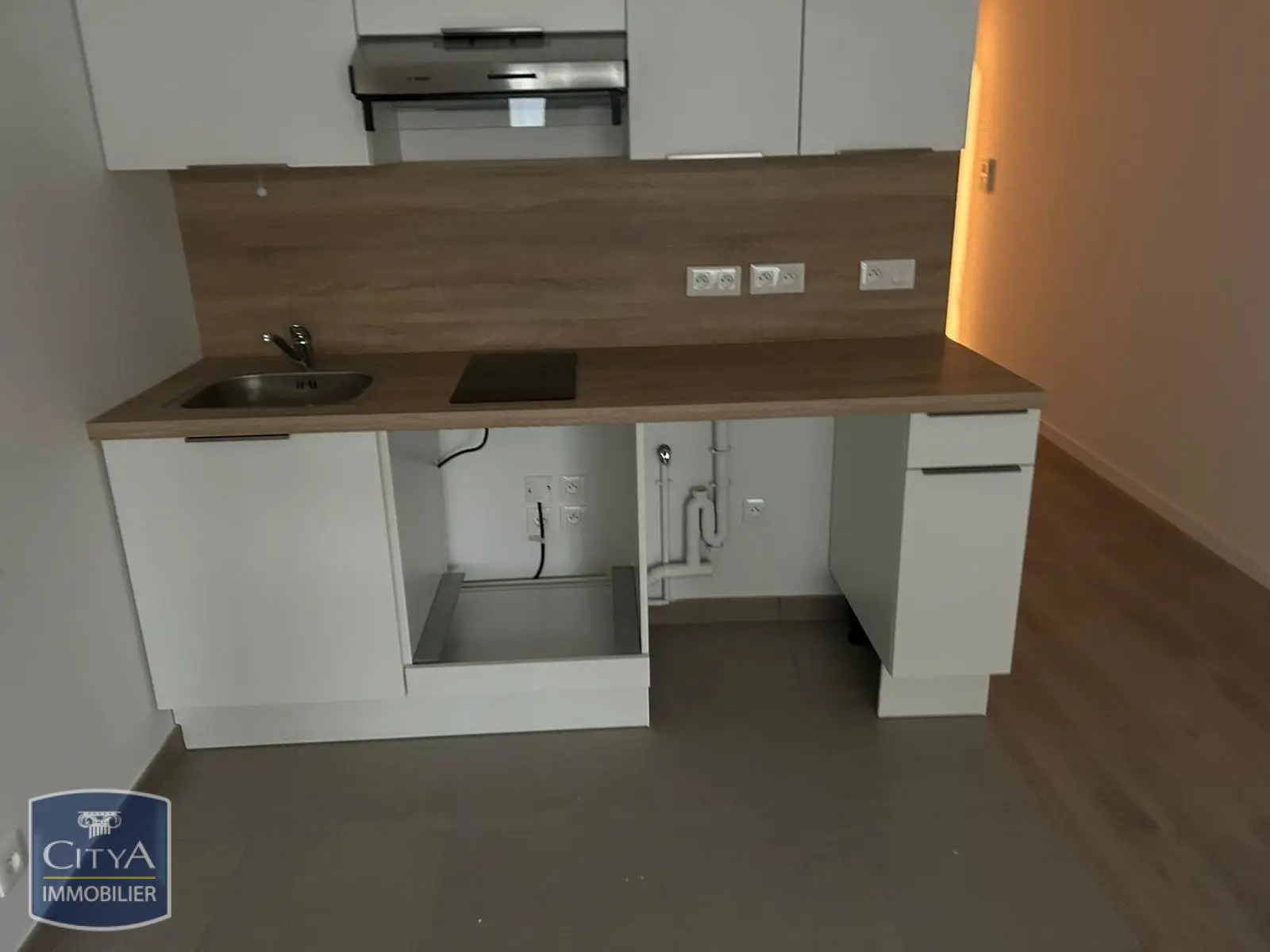 Photo 4 Appartement 1 pièce 23.9m²