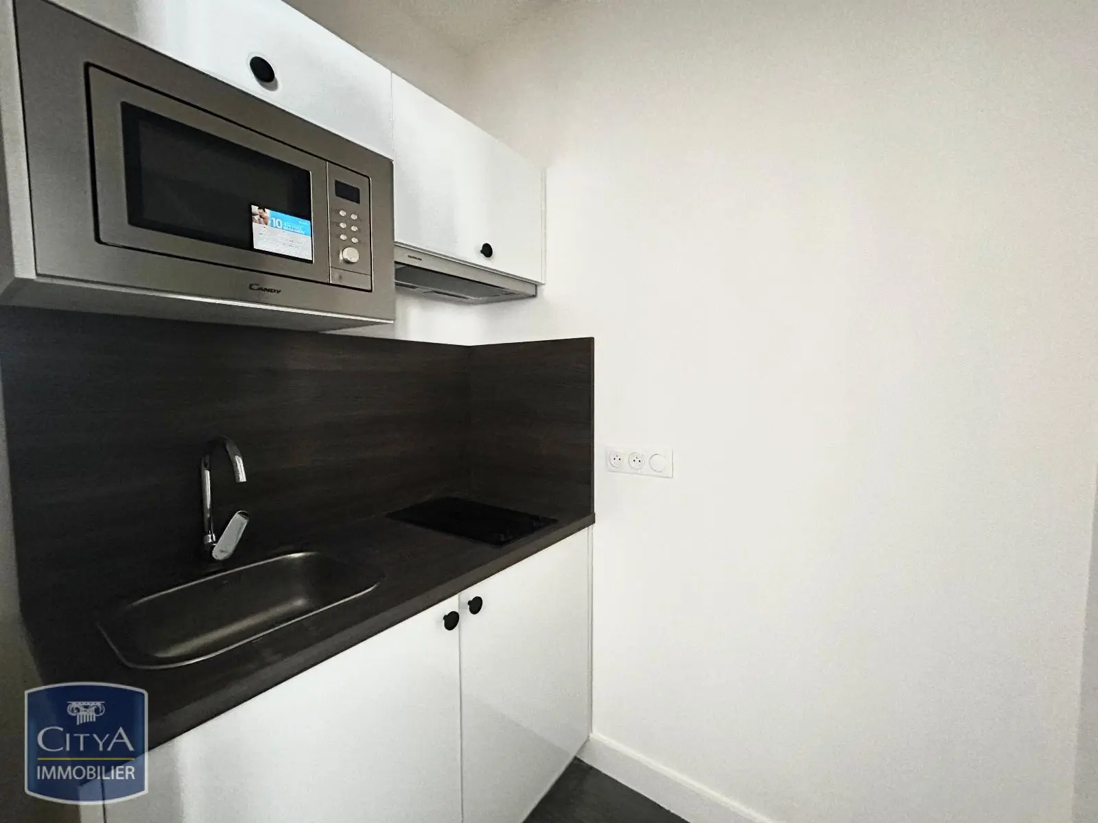 Photo 3 Appartement 1 pièce 18.2m²