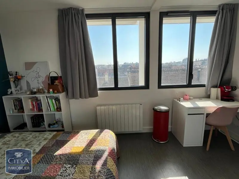 Photo 1 Appartement 1 pièce 17.47m²