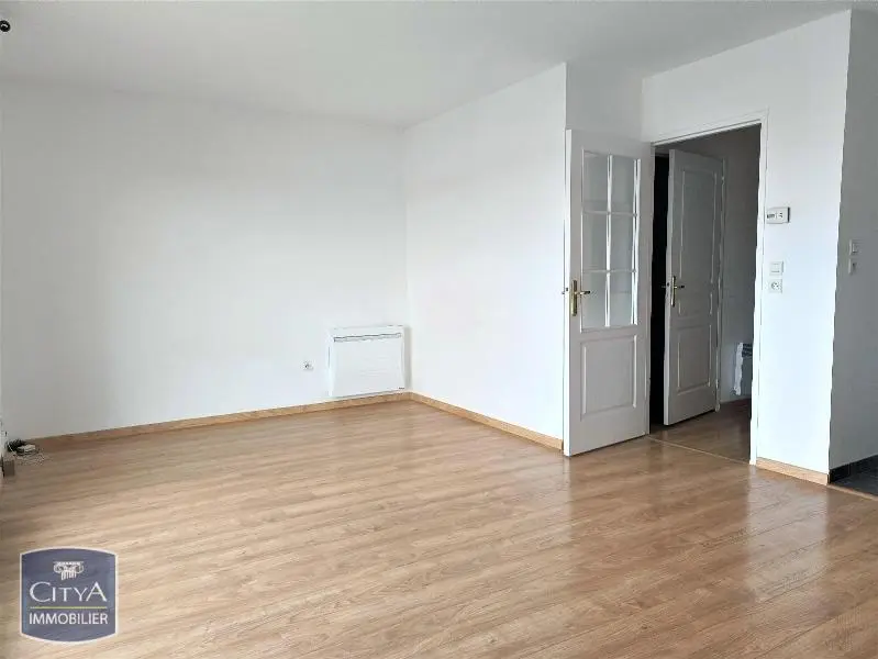 Photo 2 Appartement 1 pièce 36m²