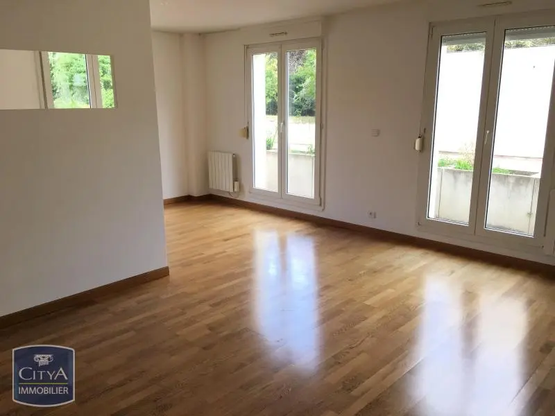 Photo 1 Appartement 2 pièces 61m²