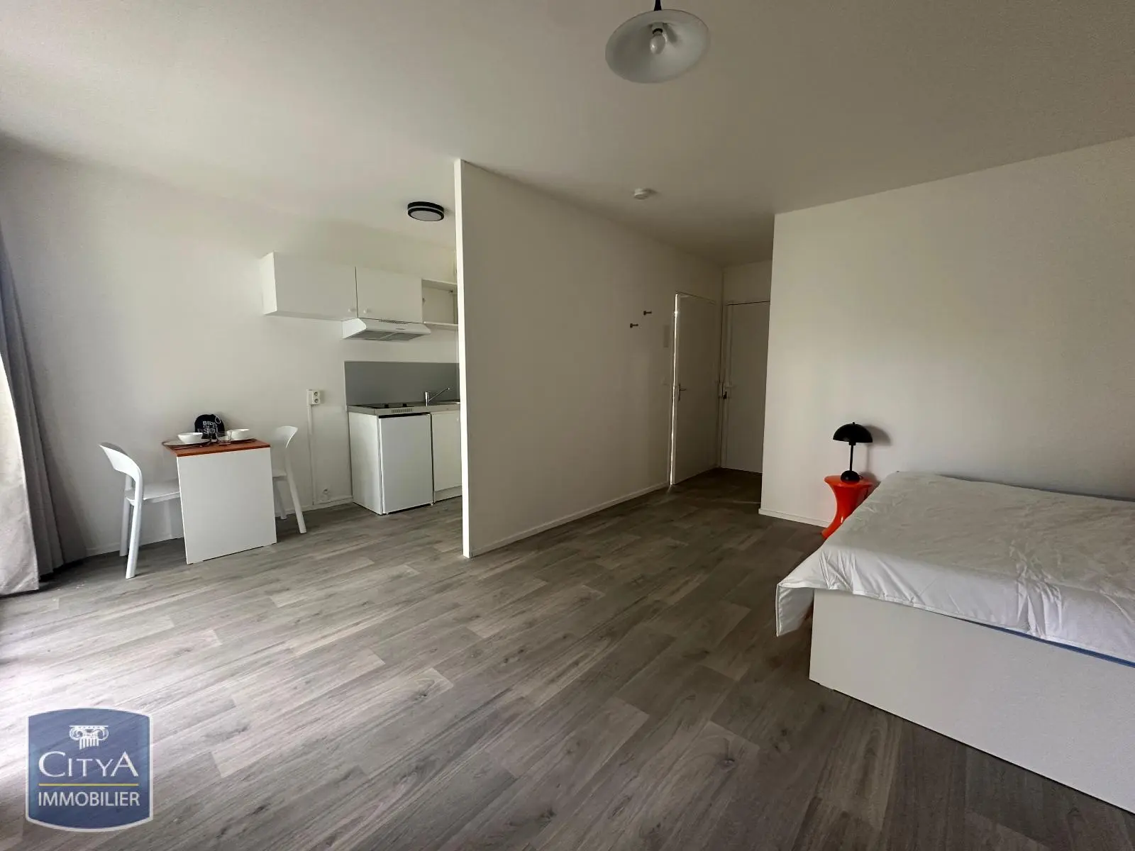 Photo 1 Appartement 1 pièce 32.91m²