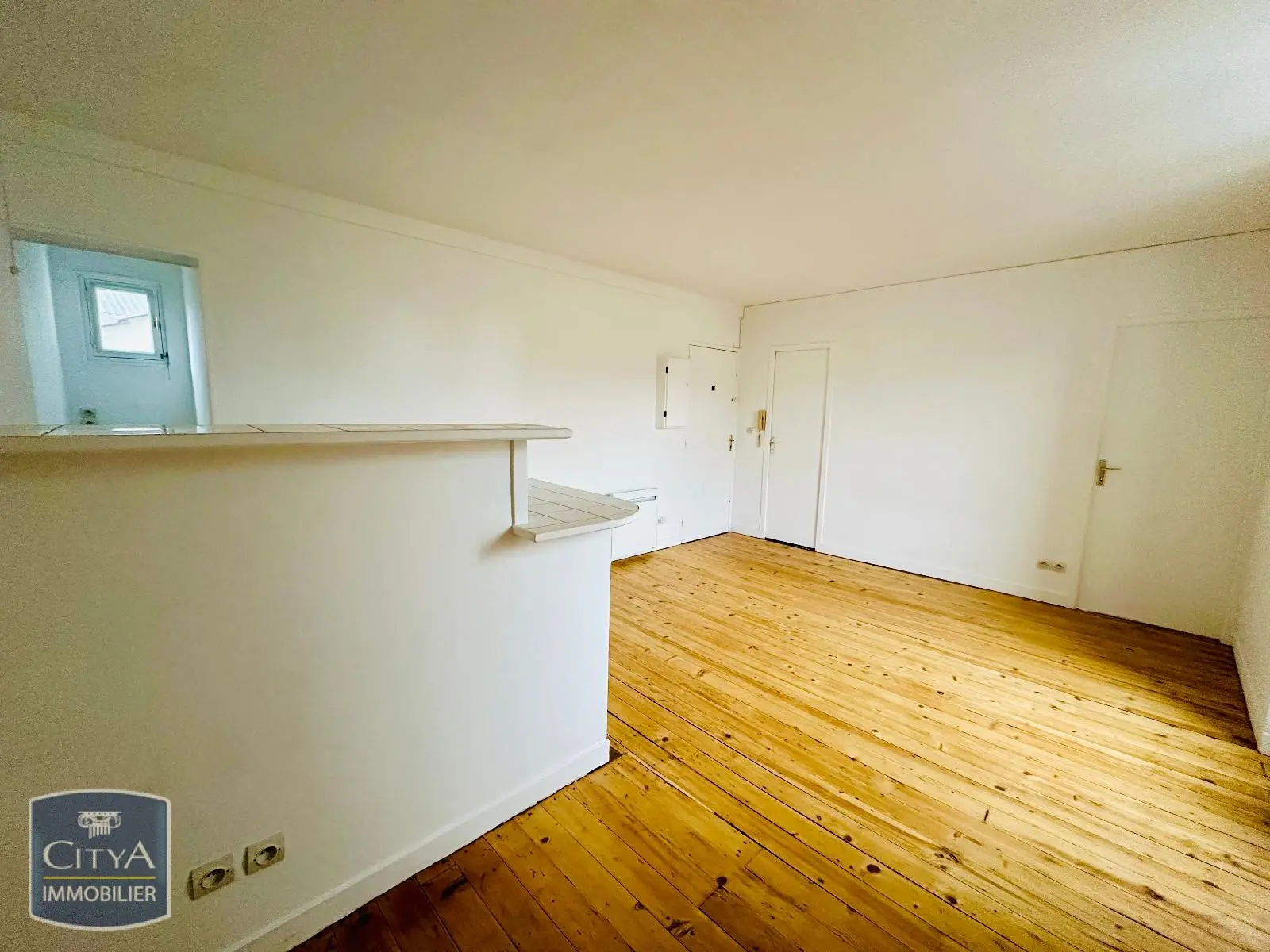 Photo 2 Appartement 2 pièces 32.58m²