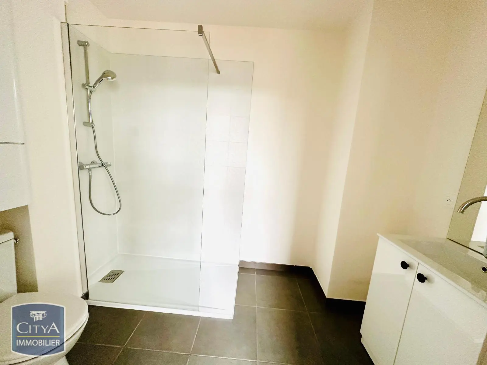 Photo 4 Appartement 1 pièce 22.4m²