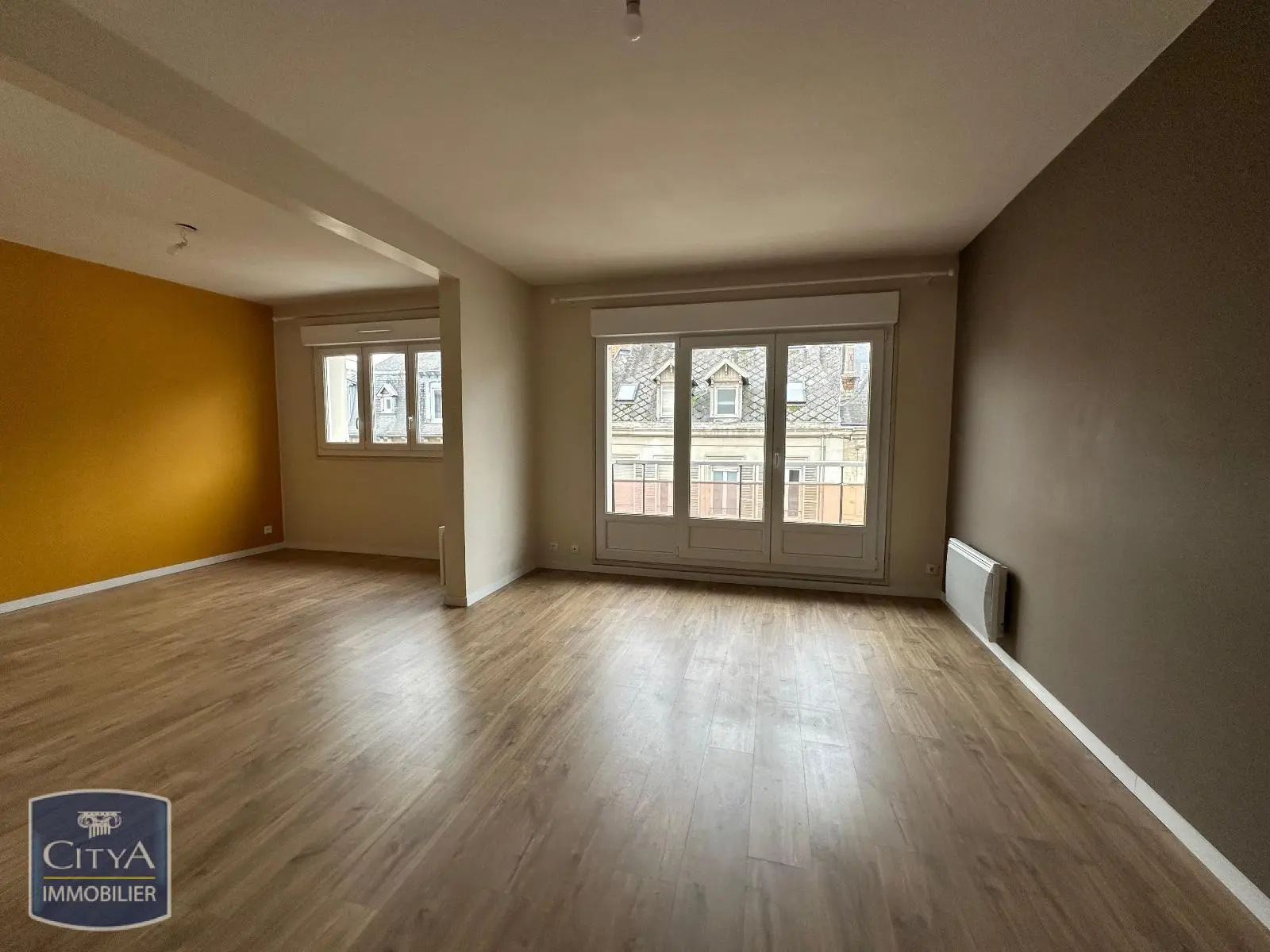 Photo 1 Appartement 4 pièces 80.16m²