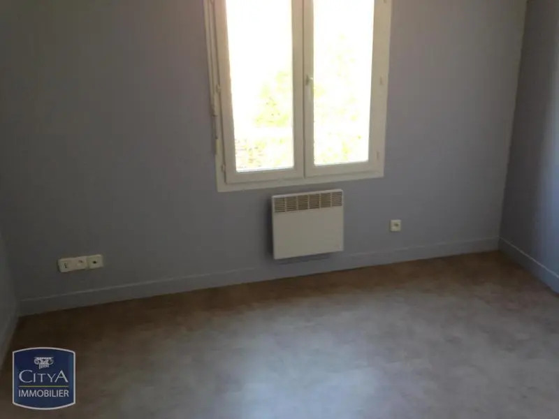 Photo 2 Appartement 1 pièce 16.11m²