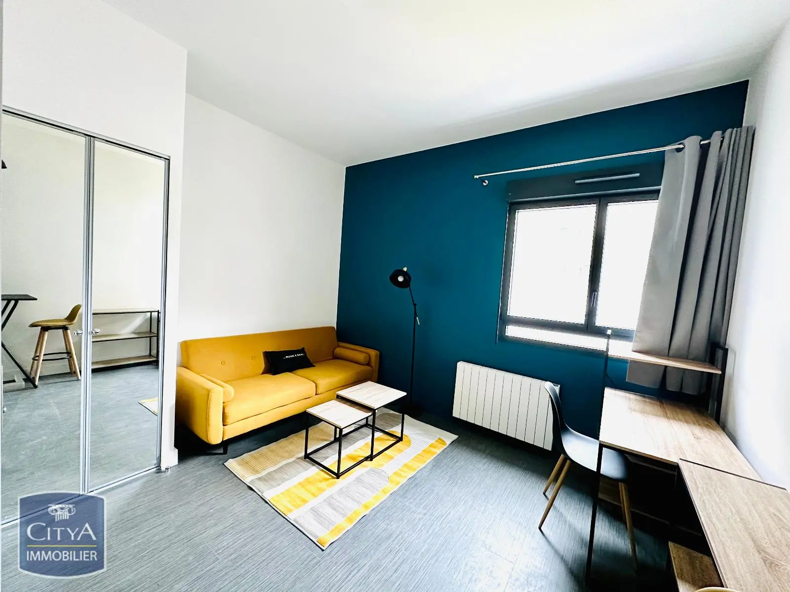 Photo 1 Appartement 1 pièce 19.61m²