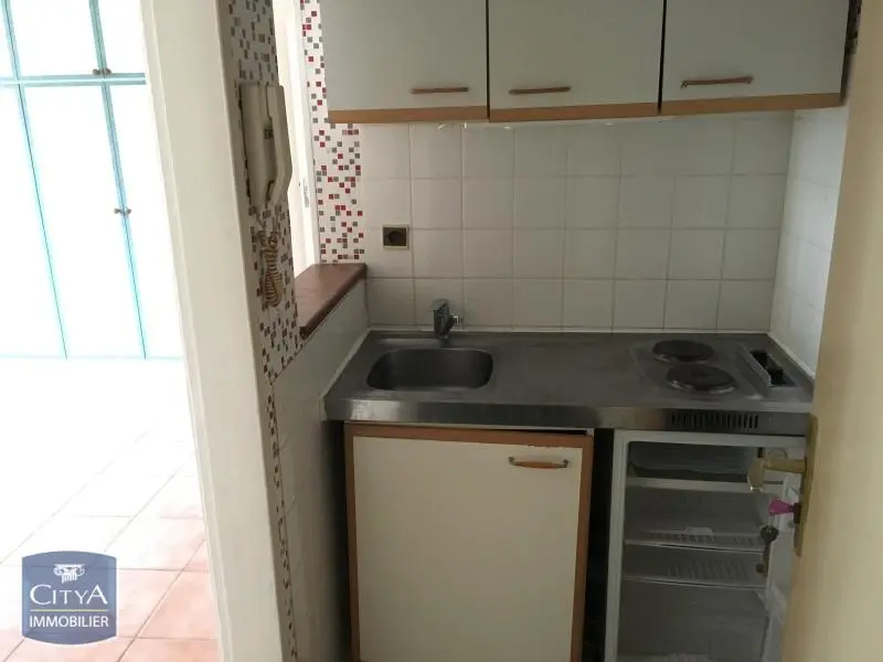 Photo 3 Appartement 1 pièce 21.88m²