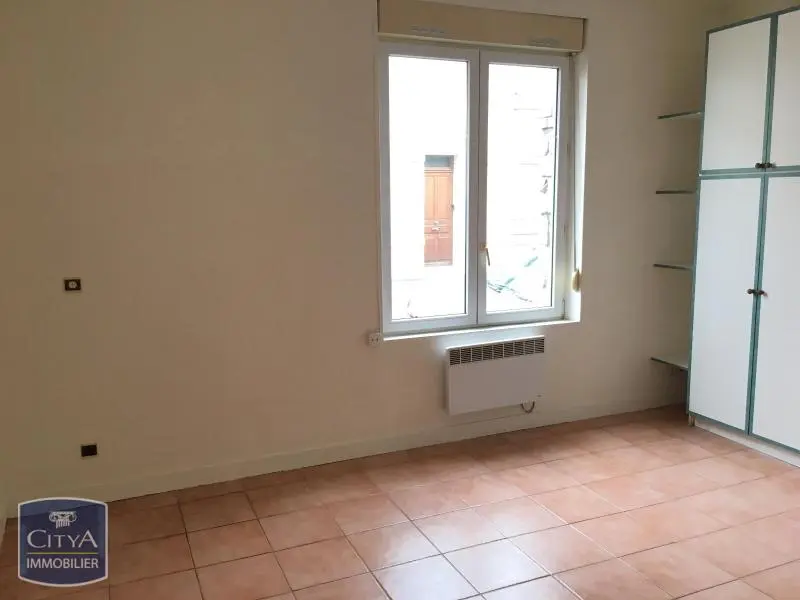 Photo 2 Appartement 1 pièce 21.88m²