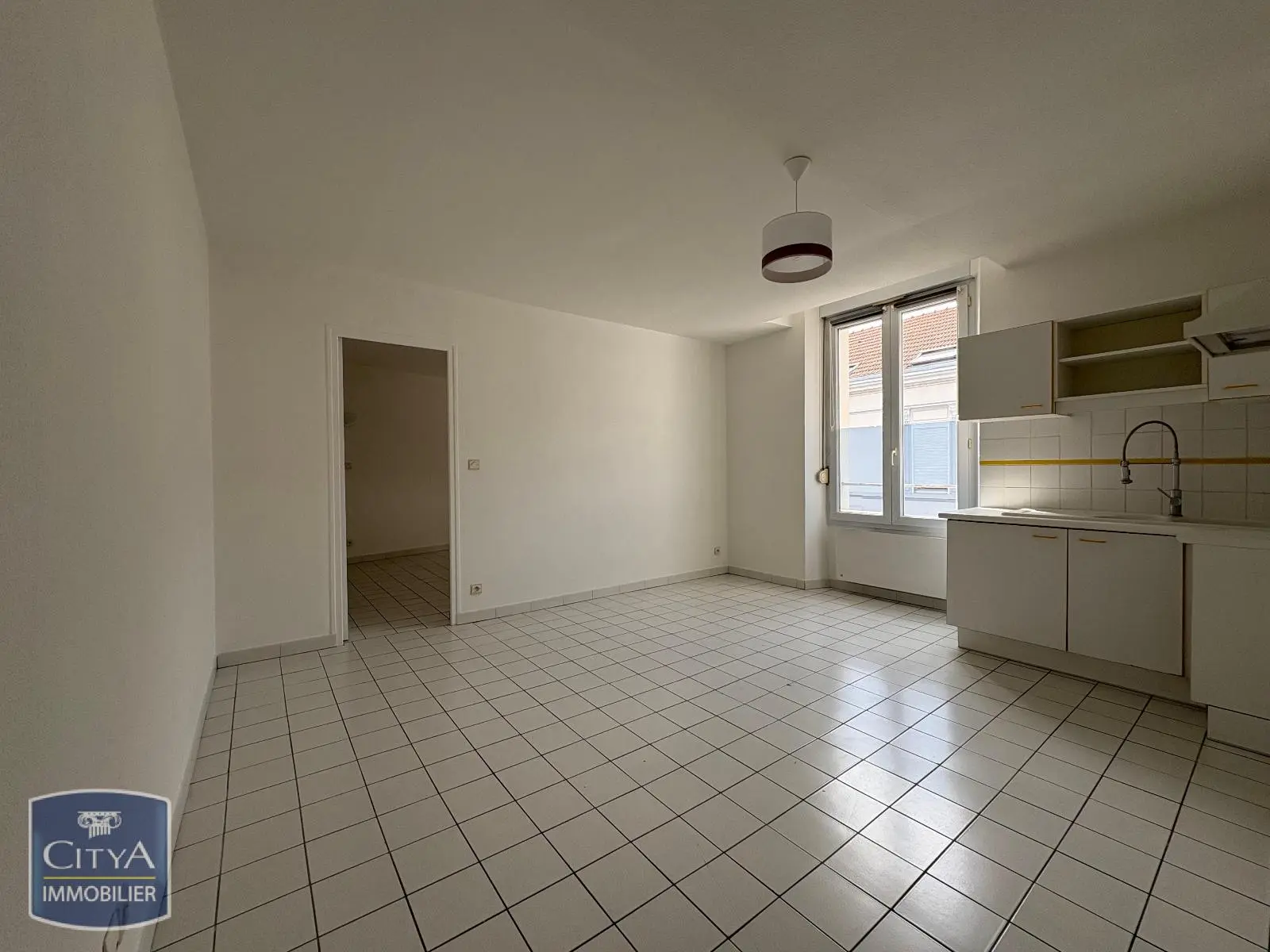 Photo 2 Appartement 2 pièces 43m²
