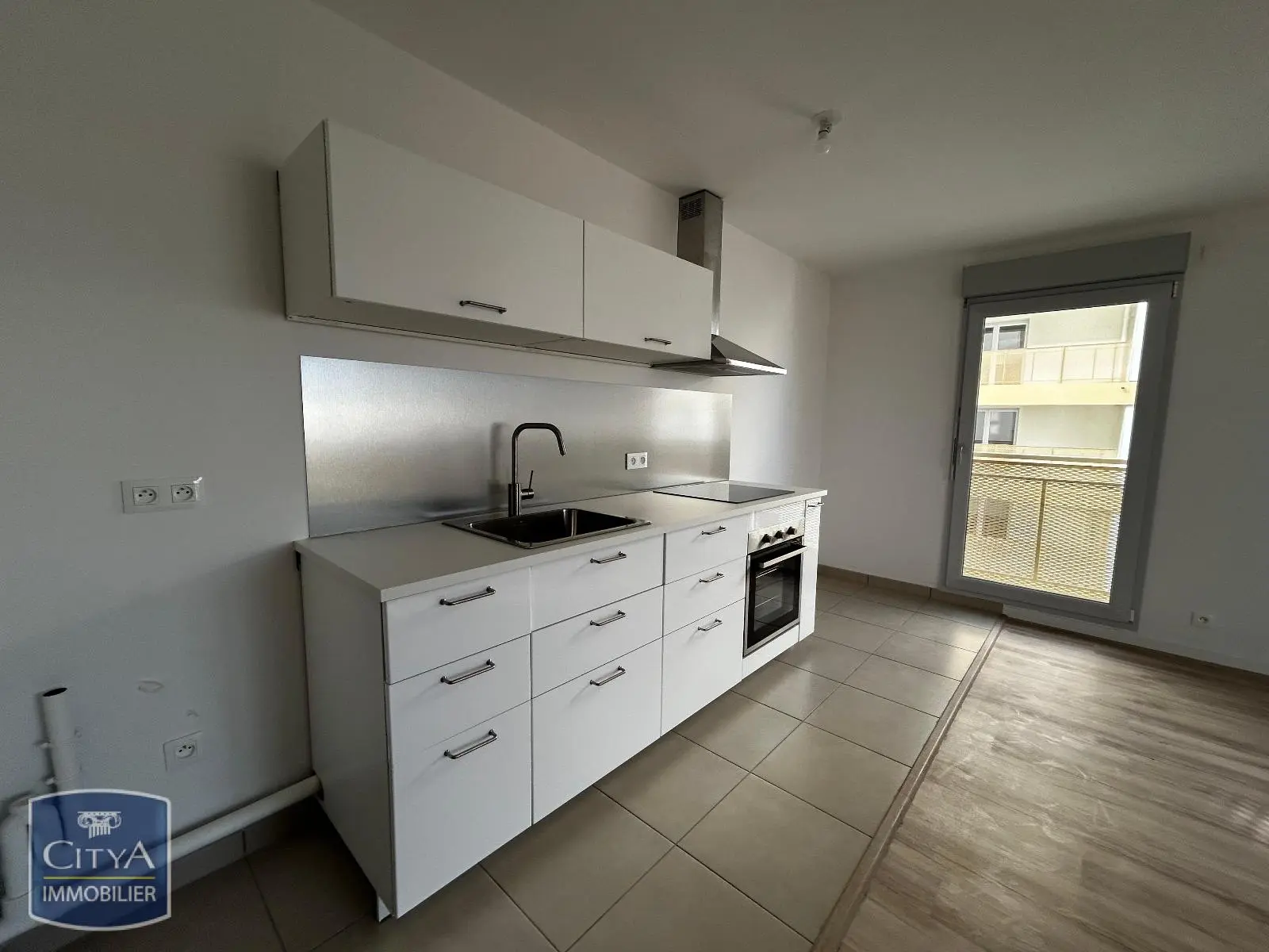 Photo 2 Appartement 4 pièces 80.88m²