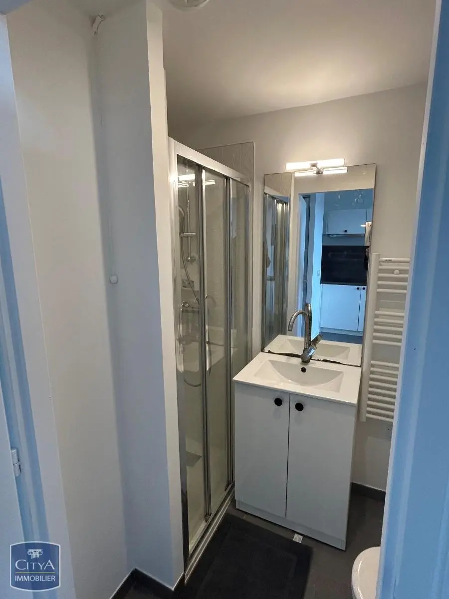 Photo 6 Appartement 1 pièce 15.61m²