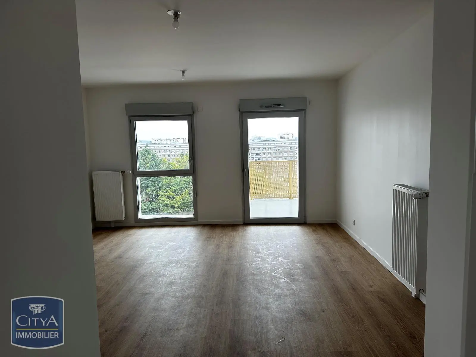 Photo 1 Appartement 4 pièces 78.56m²