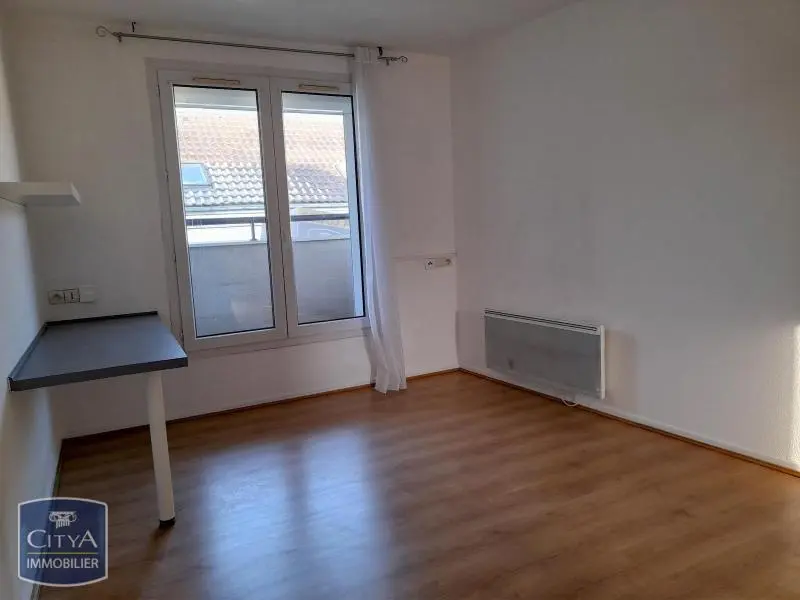 Photo 2 Appartement 1 pièce 22.51m²