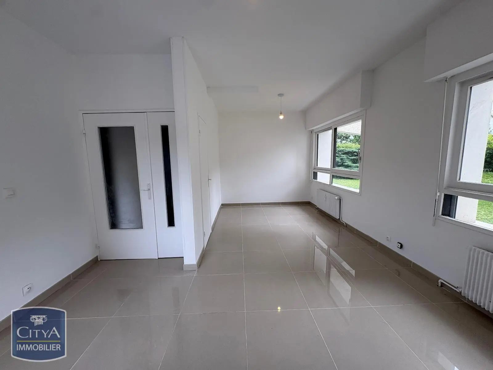 Photo 2 Appartement 1 pièce 38.42m²