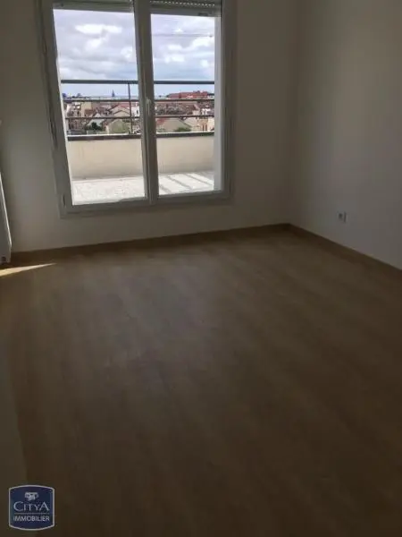 Photo 8 Appartement 5 pièces 101.9m²