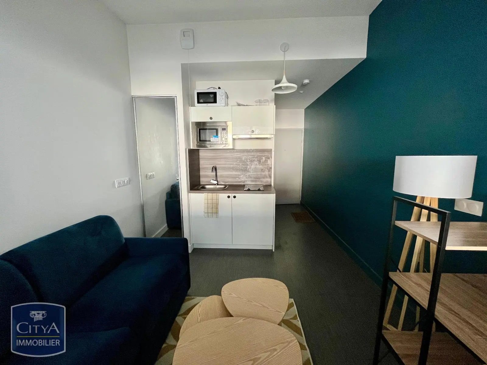 Photo 1 Appartement 1 pièce 16.83m²