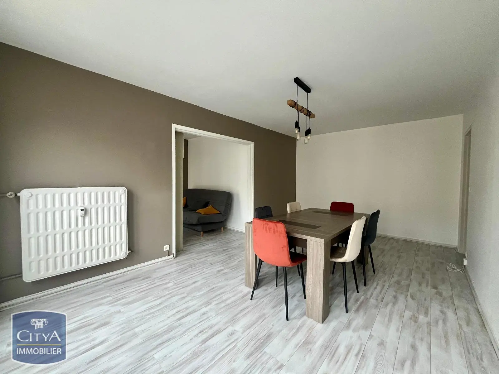 Photo 2 Appartement 4 pièces 84.37m²