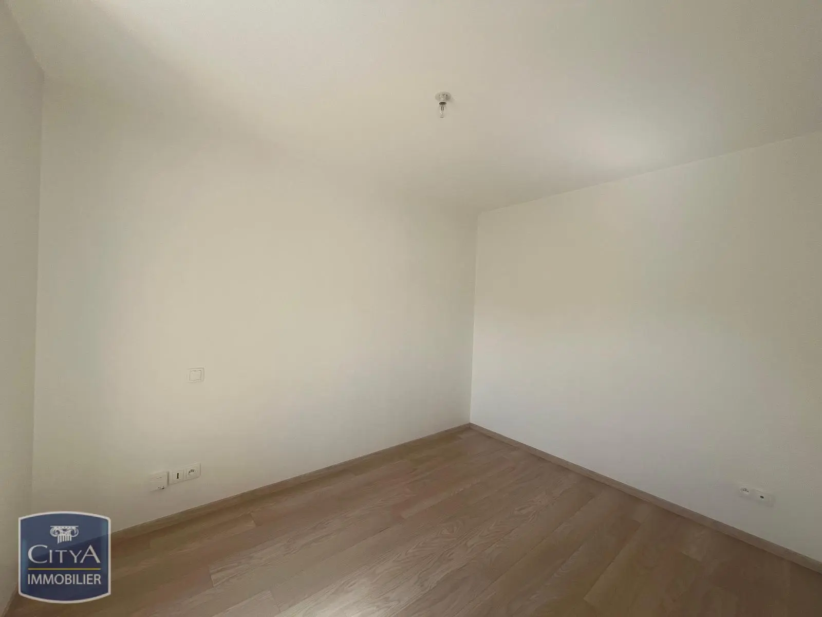 Photo 8 Maison 4 pièces 128.57m²
