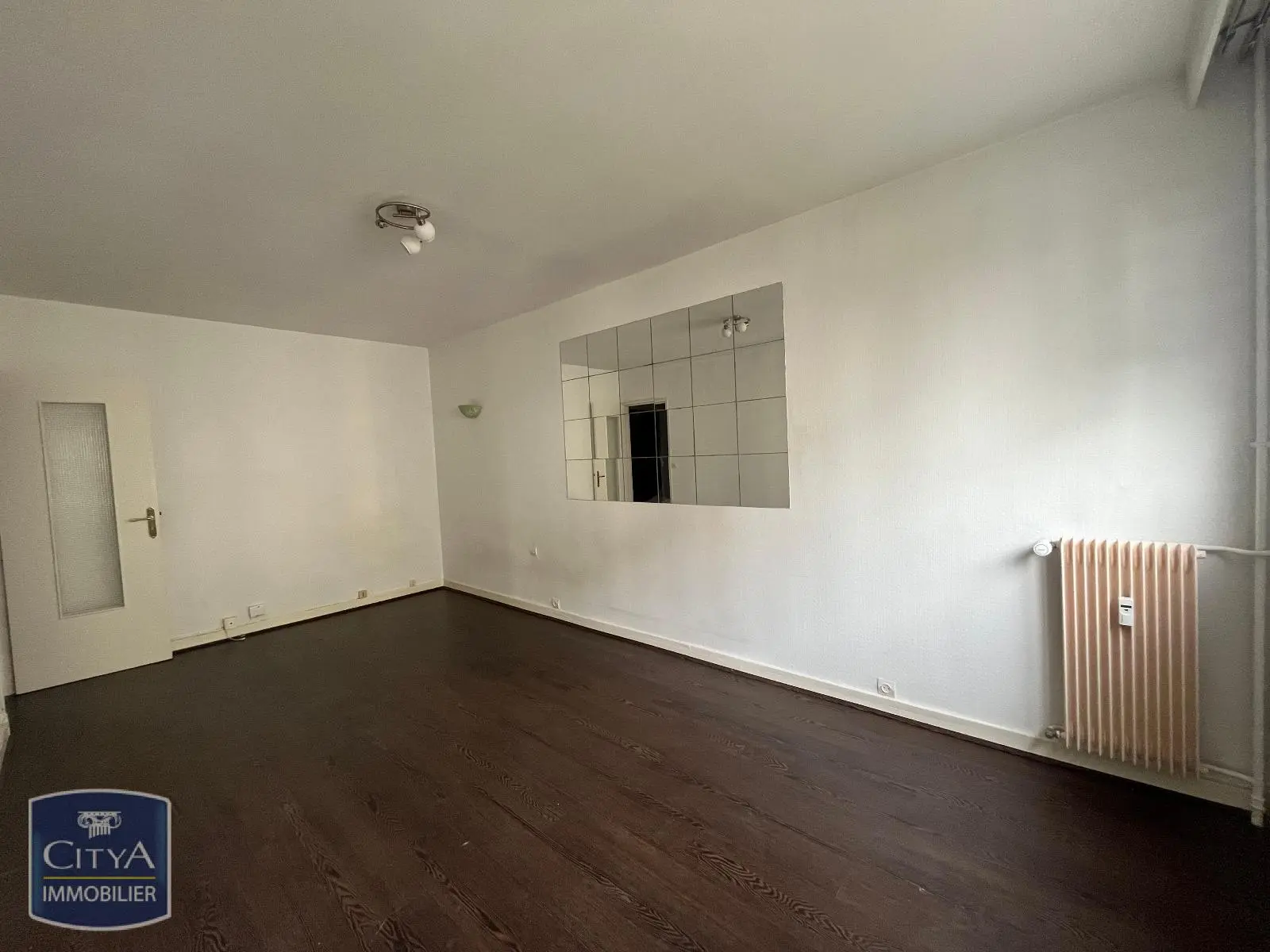 Photo 2 Appartement 1 pièce 26.21m²