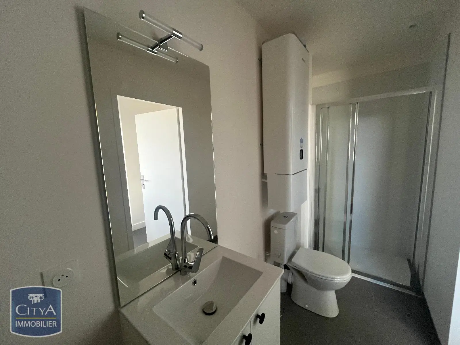 Photo 5 Appartement 1 pièce 17.86m²