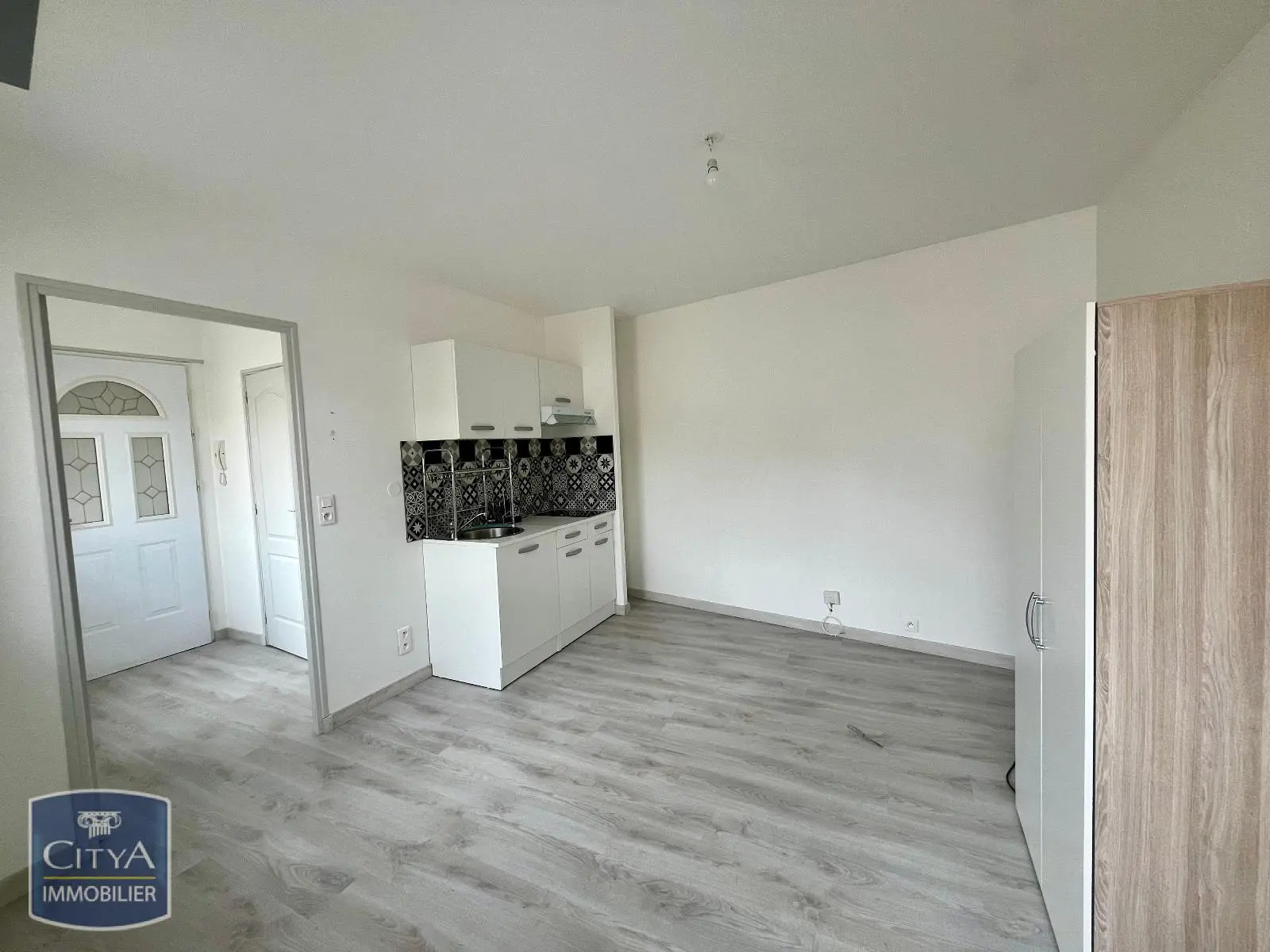 Photo 3 Appartement 1 pièce 20.05m²