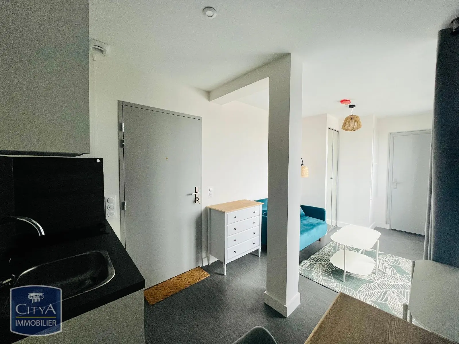 Photo 2 Appartement 1 pièce 16.49m²