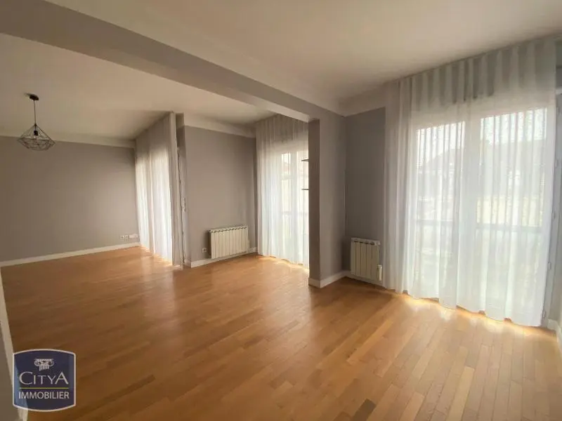 Photo 1 Appartement 2 pièces 61.85m²