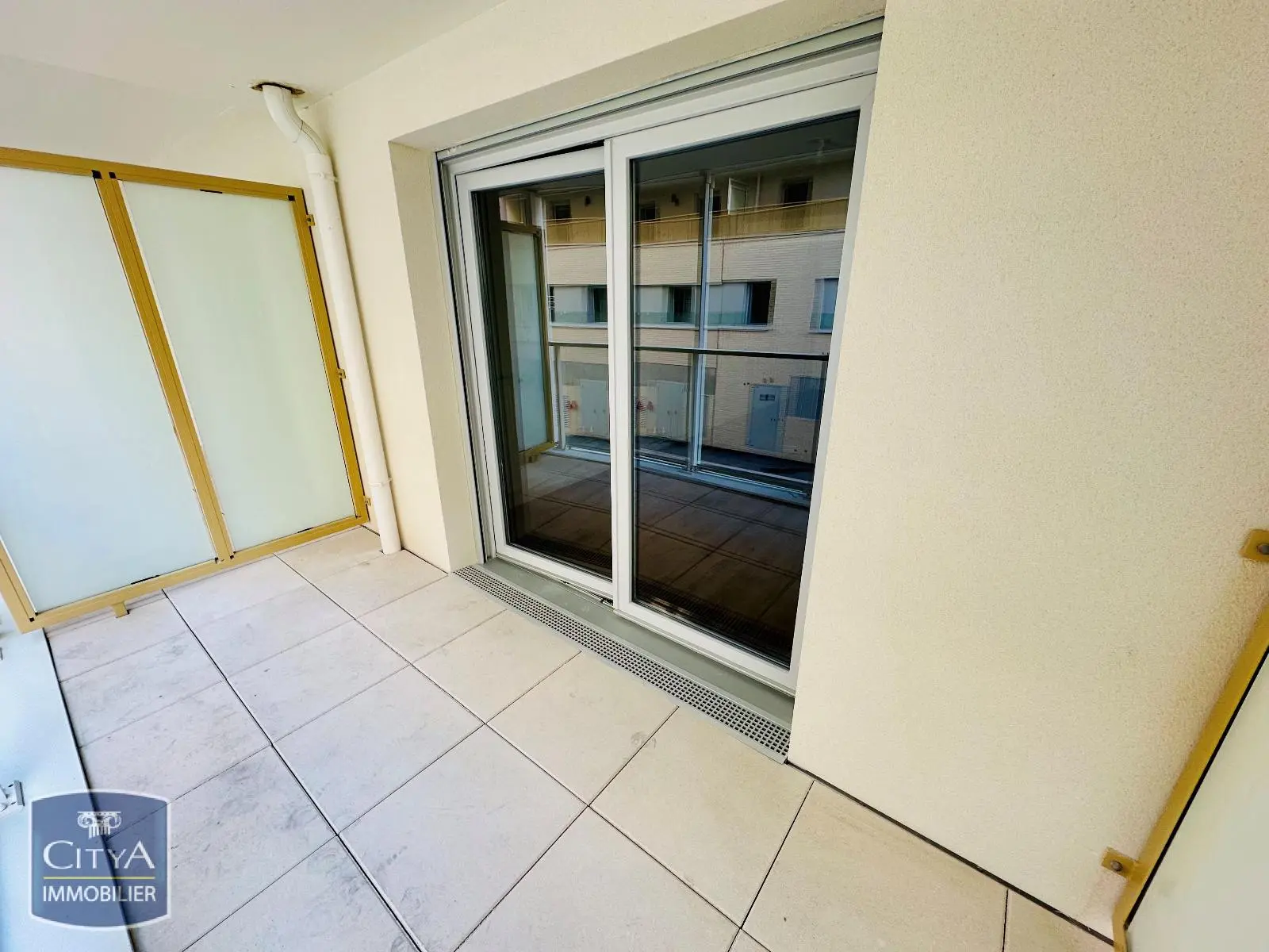 Photo 3 Appartement 1 pièce 28.1m²