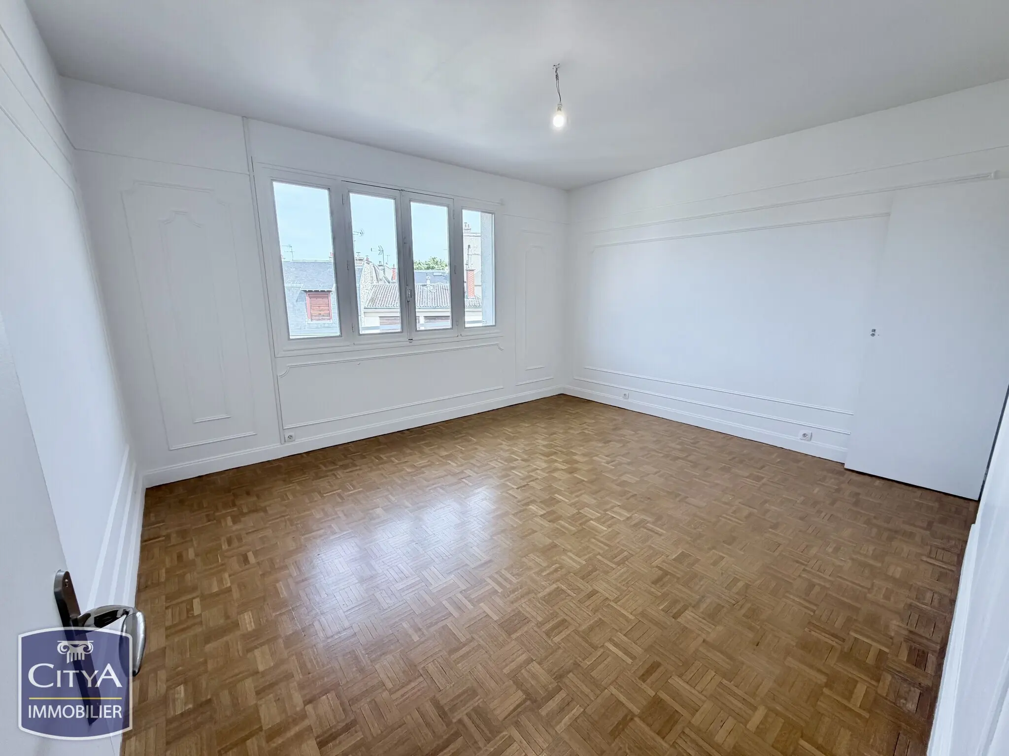 Photo 19 Appartement 5 pièces 128.75m²