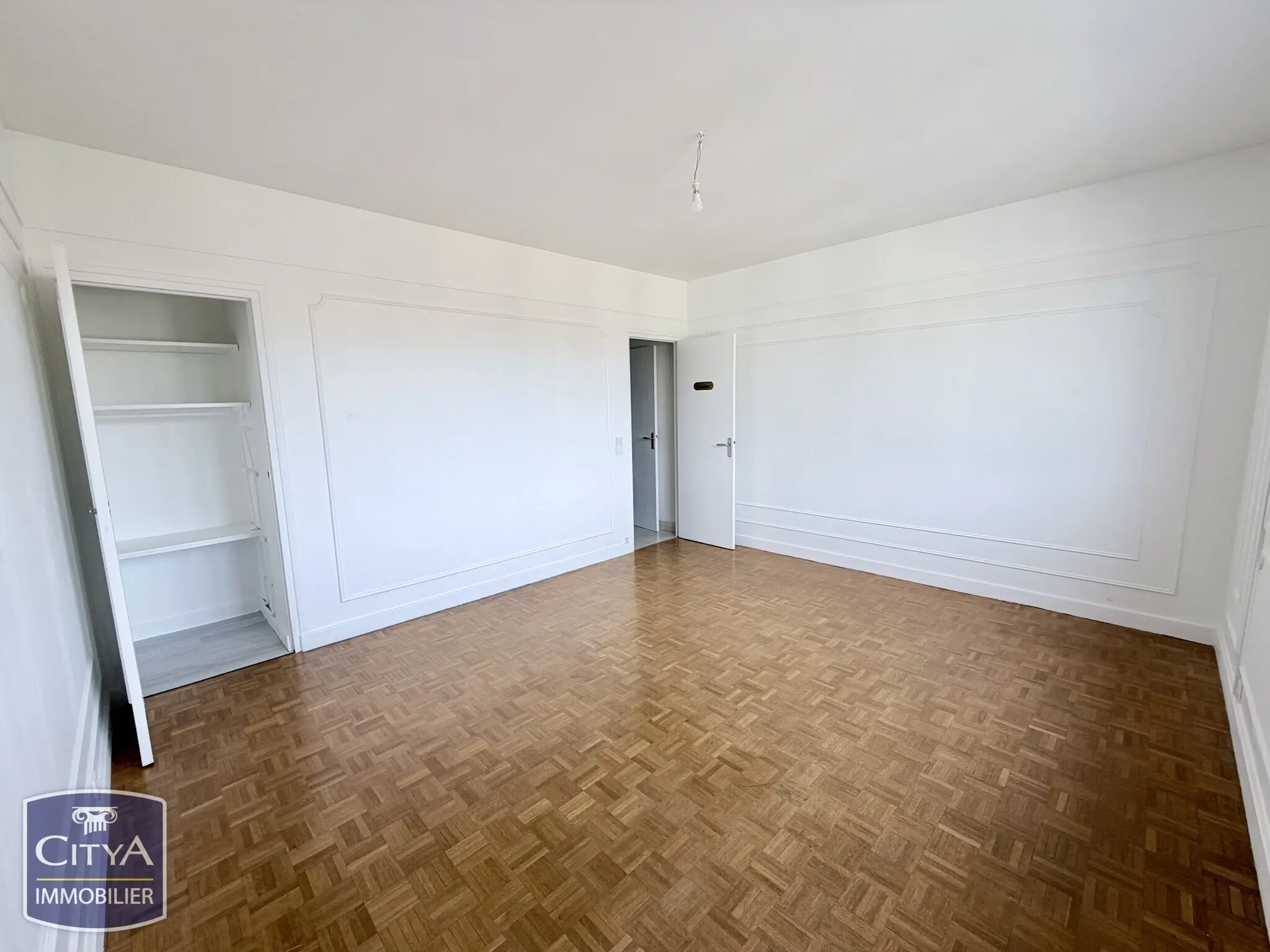 Photo 21 Appartement 5 pièces 128.75m²