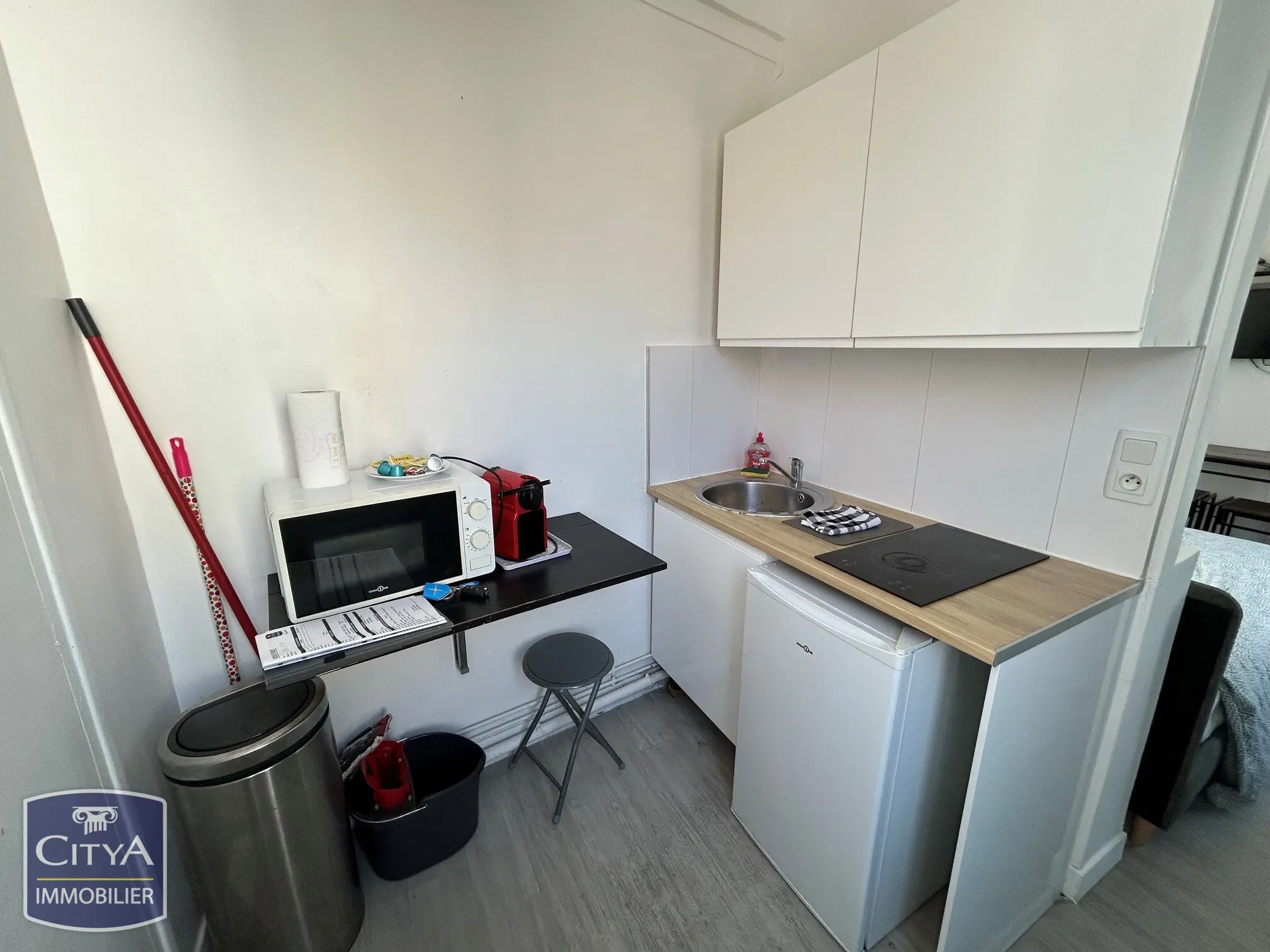 Photo 2 Appartement 1 pièce 14m²