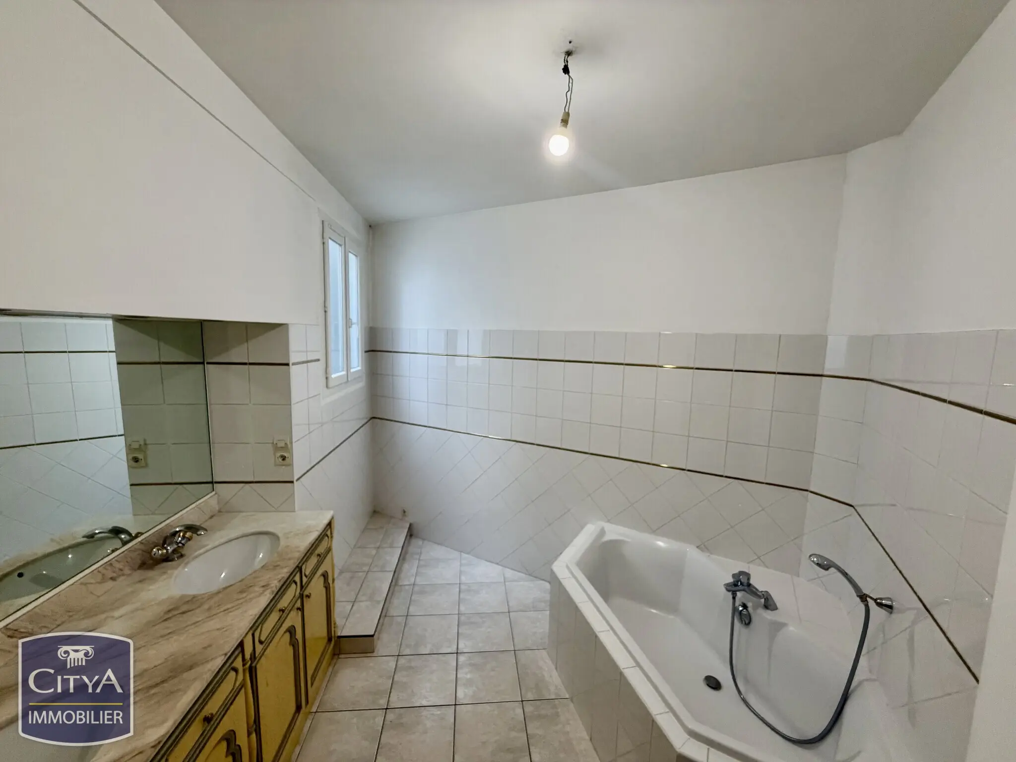 Photo 13 Appartement 5 pièces 128.75m²