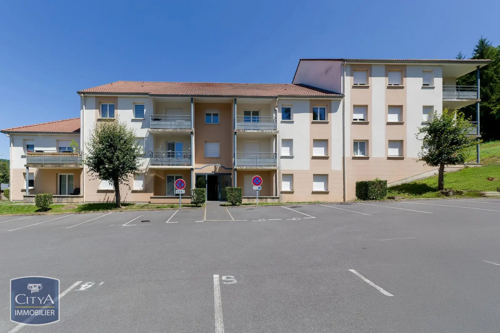 Photo 2 Appartement 4 pièces 74m²