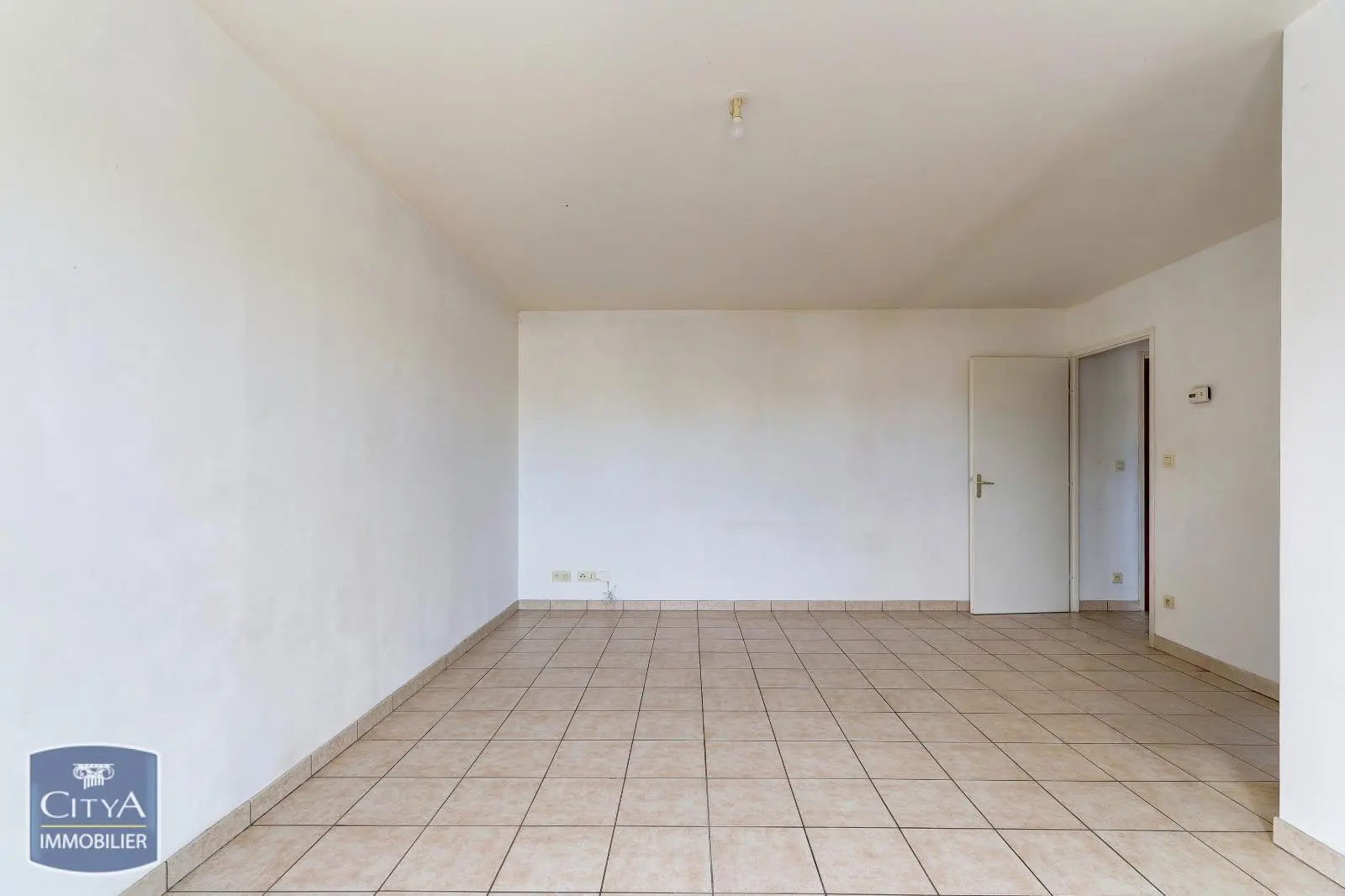 Photo 2 Appartement 2 pièces 46.9m²