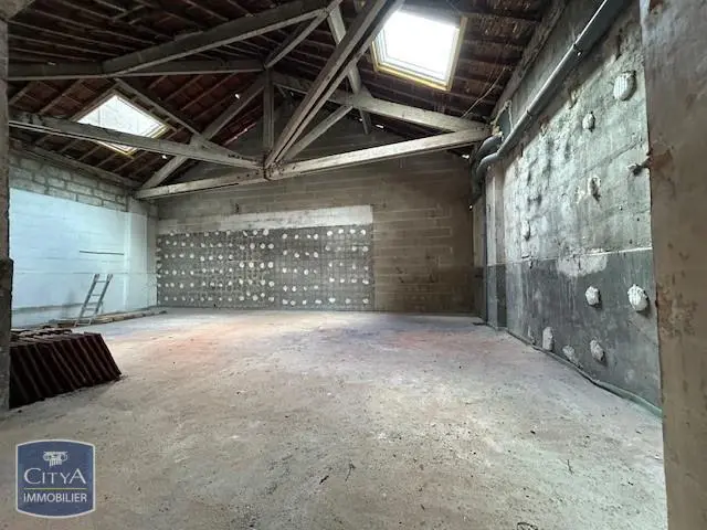 Photo 1 Local Commercial 78.94m²