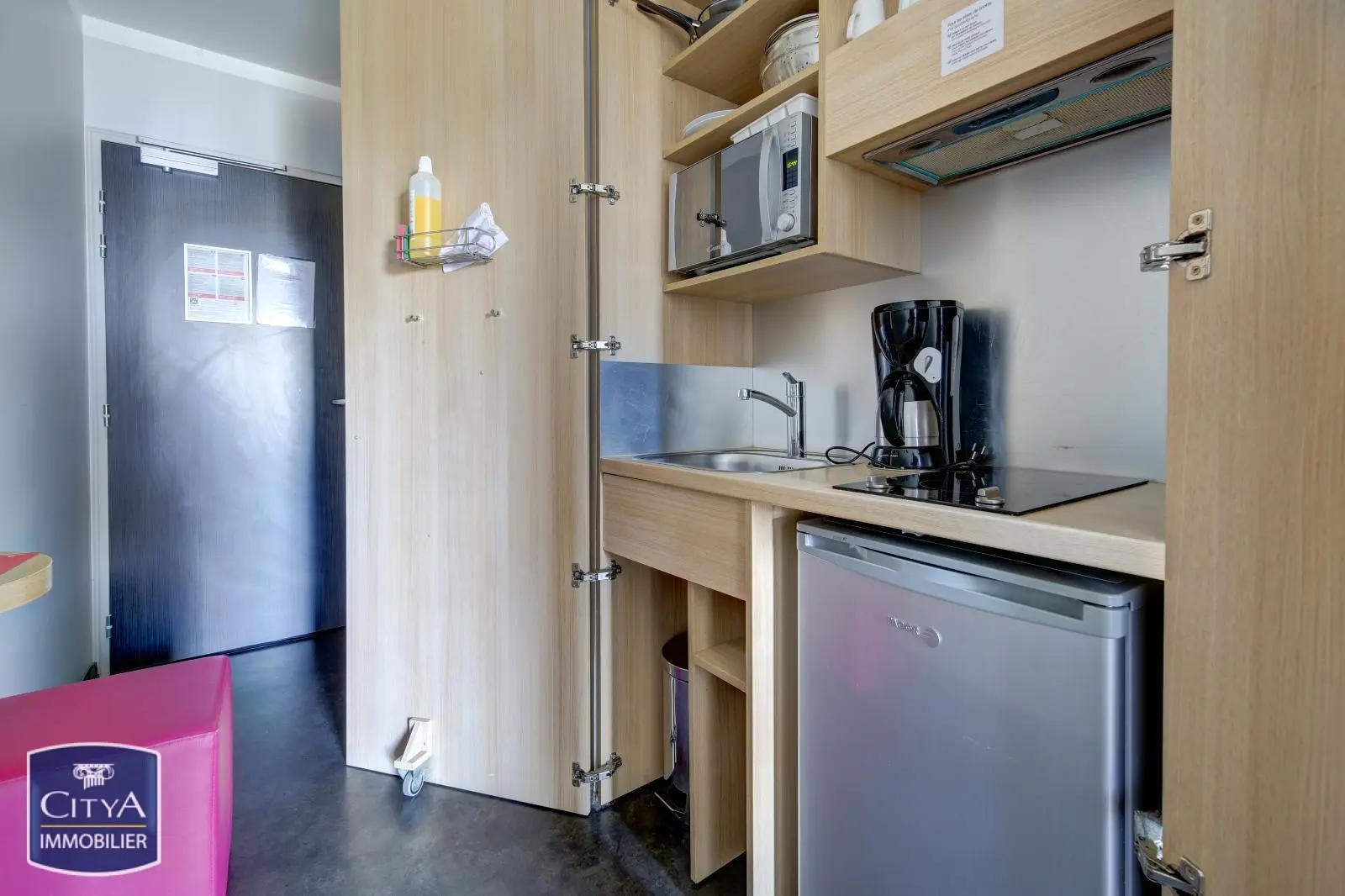 Photo 3 Appartement 1 pièce 24.58m²
