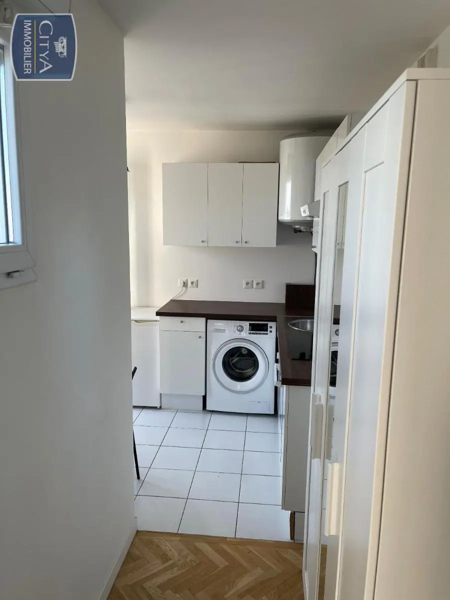 Photo 10 Appartement 1 pièce 26.82m²