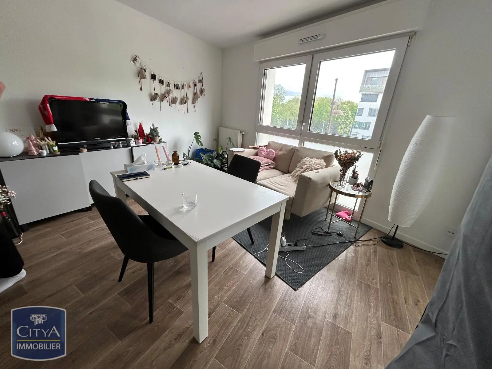 Photo 1 Appartement 1 pièce 34m²