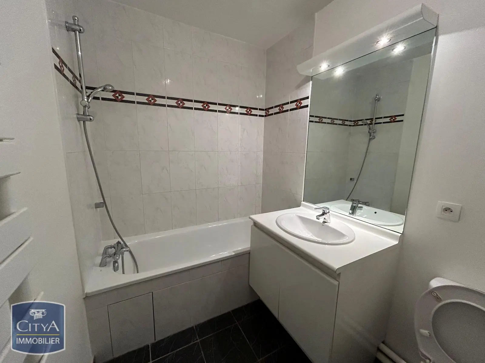 Photo 2 Appartement 2 pièces 46.61m²