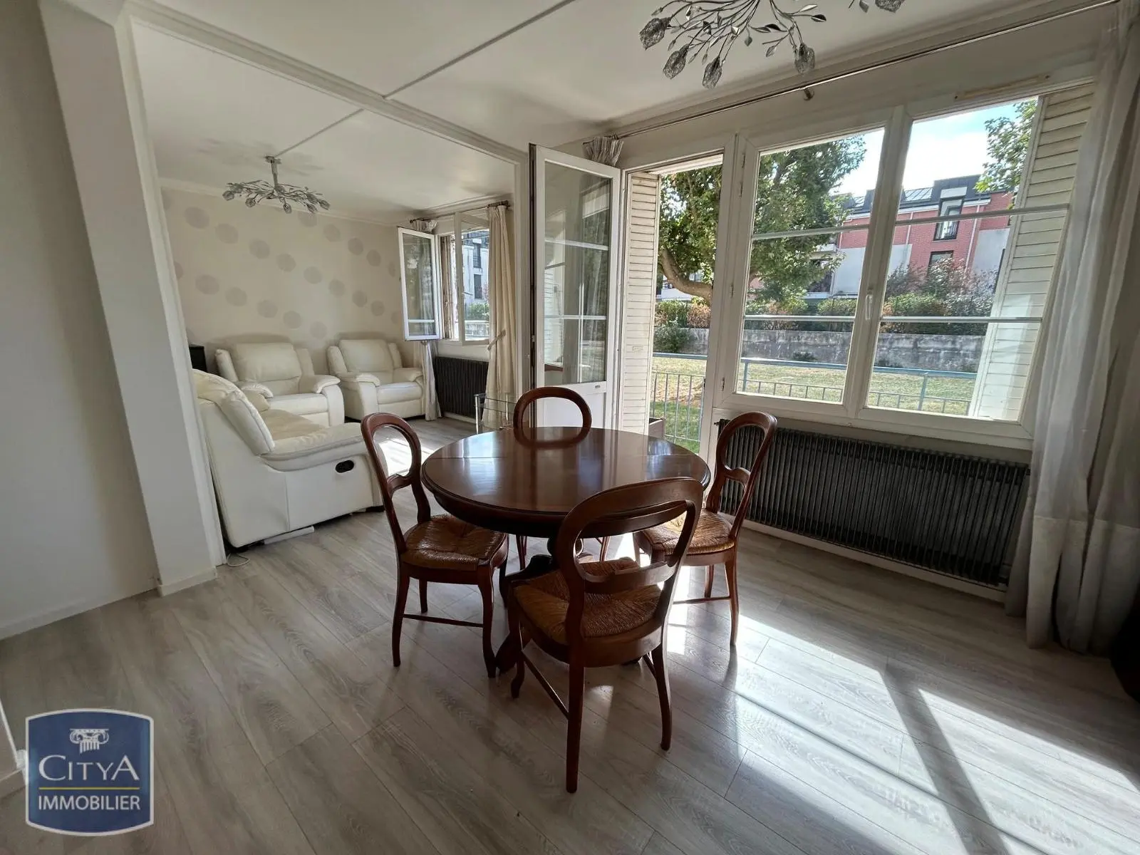 Photo 2 Appartement 3 pièces 58.58m²