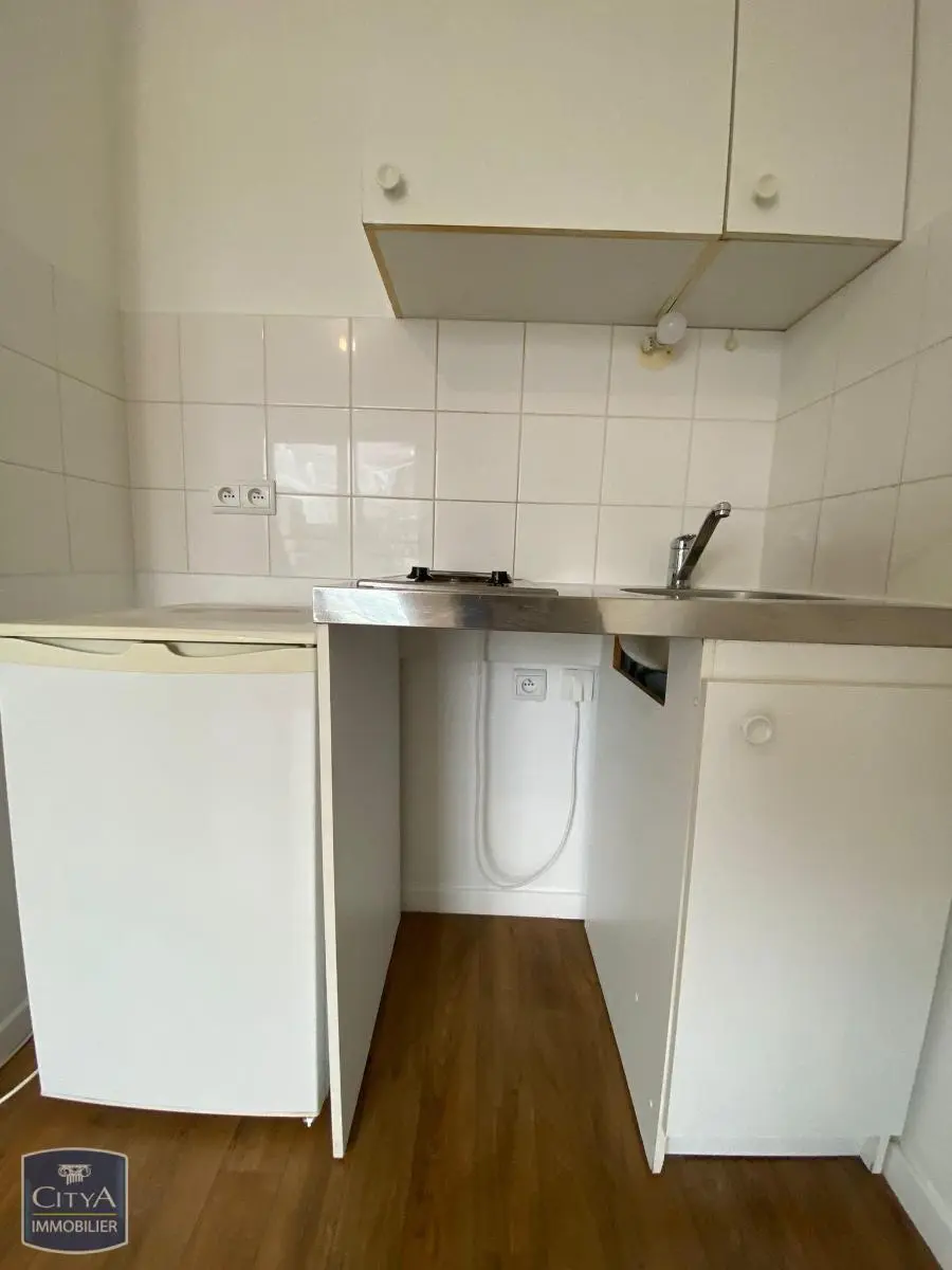 Photo 3 Appartement 1 pièce 22.8m²