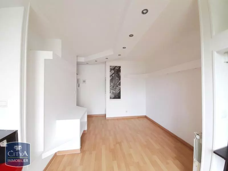 Photo 2 Appartement 1 pièce 21.94m²