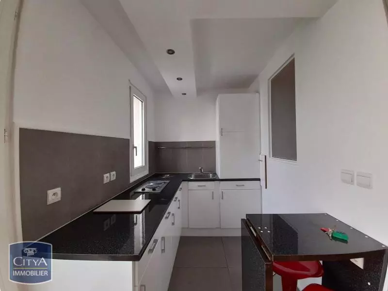 Photo 1 Appartement 1 pièce 21.94m²