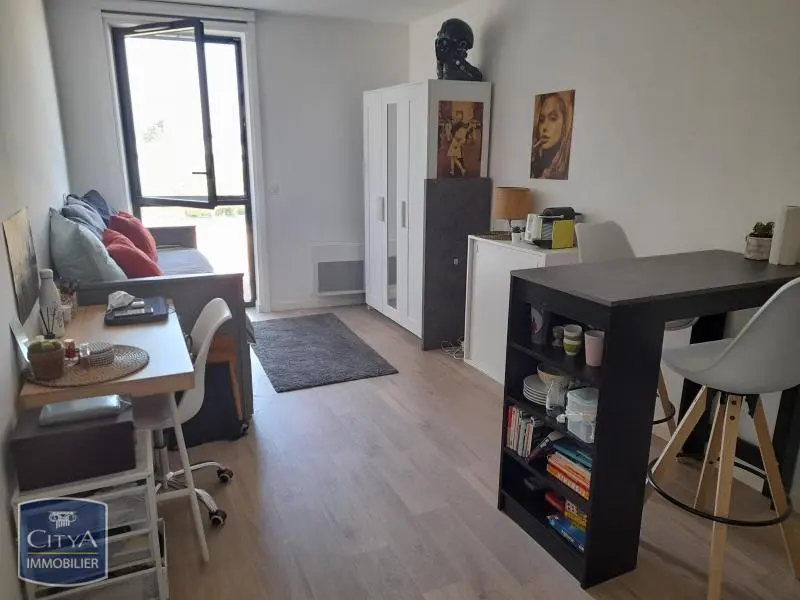 Photo 1 Appartement 1 pièce 21.32m²