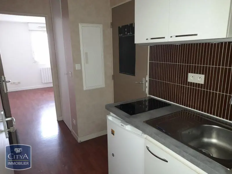 Photo 2 Appartement 1 pièce 18.21m²