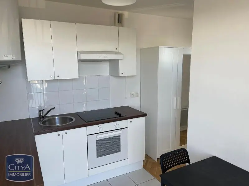 Photo 8 Appartement 1 pièce 26.82m²