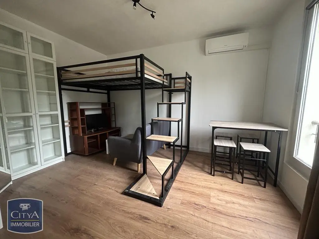 Photo 2 Appartement 1 pièce 22m²
