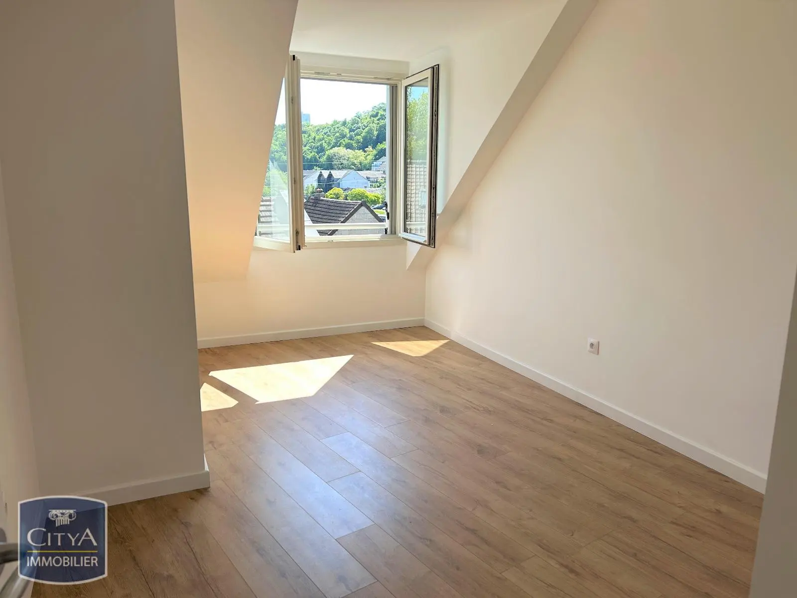 Photo 3 Appartement 2 pièces 45.88m²